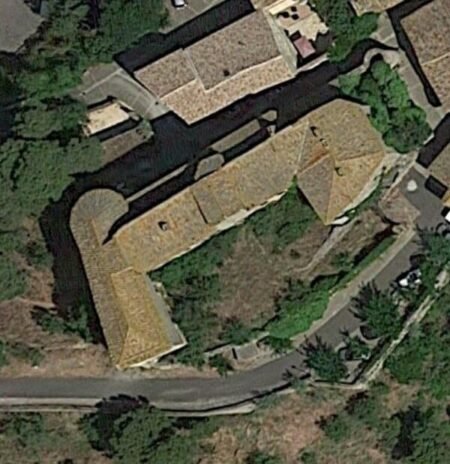 Acacia Castle / Château des Acacias