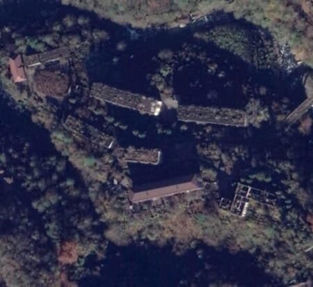Aka Abandoned Town