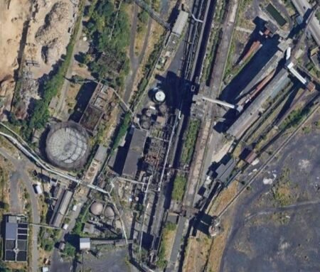 Base Factory / Usine Base
