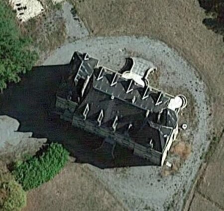 Bouddha Castle / Château Bouddha