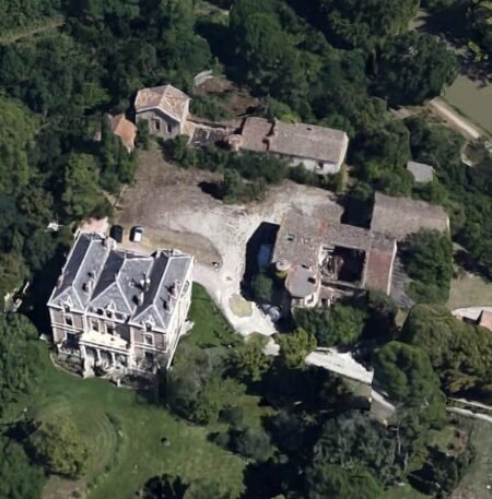Carla Castle / Château Carla