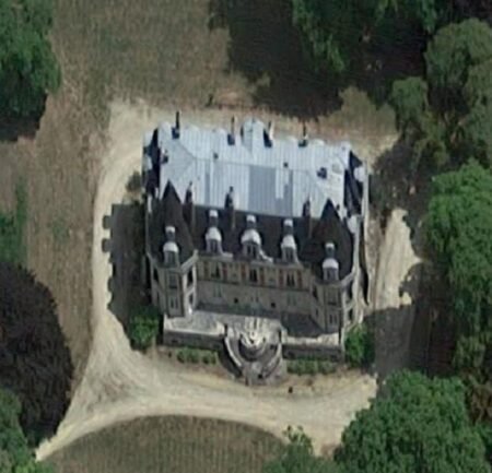 Celestial Castle / Château Céleste