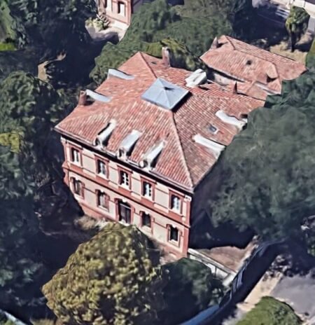 Children's Manor / Manoir des enfants