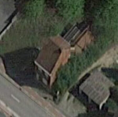 Detener House (Caravan house) / Maison Detener (Maison Caravanne)
