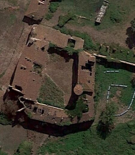 DiV Castle / Castello DiV