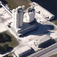 Factory D2 / Usine D2