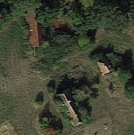 Farmer’s House / Maison du Fermier