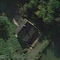 Lake Tavern / Taverne du Lac