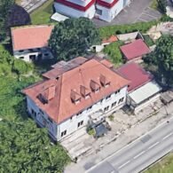 Lock Hotel / Hotel de l'écluse