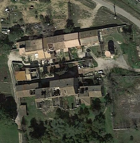 Marquise's Castle / Château de la Marquise