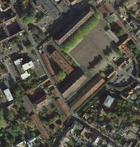 Military Base F / Base Militaire F