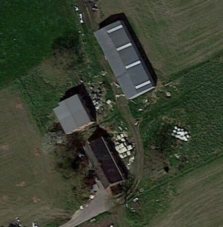 Pension Farm / Ferme des retraités