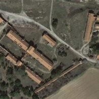 Plains Farm / Ferme des Plaines