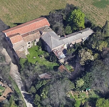Snakes Mansion / Domaine des Serpents