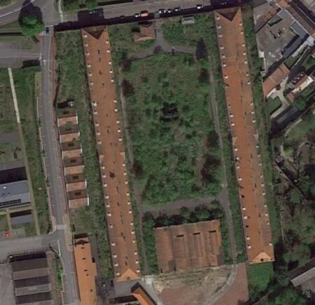 The Artillery Camp / Le camp d'Artillerie