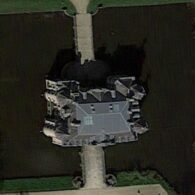 VP Castle / Château VP