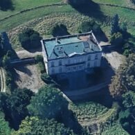 Bronze Castle / Château Bronze