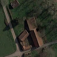 House at the crossroads / Maison au carrefour