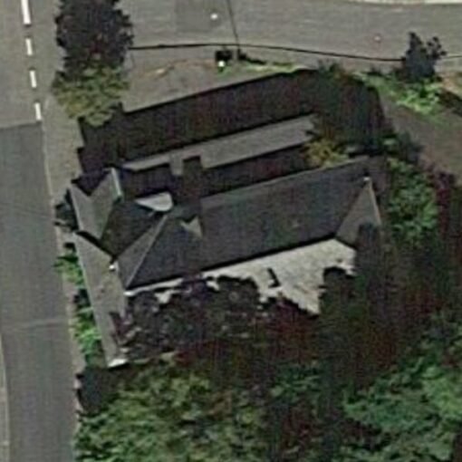 The Parts House / Das Teilehaus