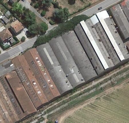 Station warehouses / Magazzini della stazione