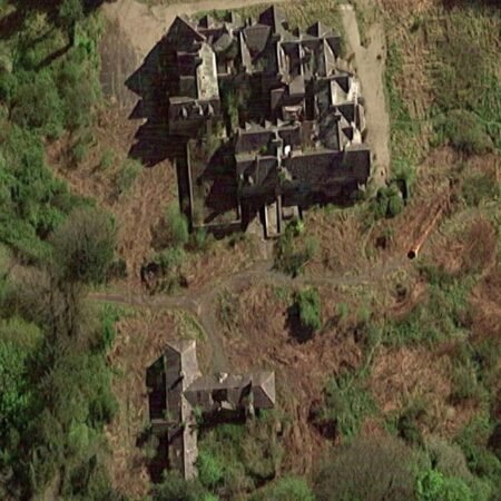 Spooky palace