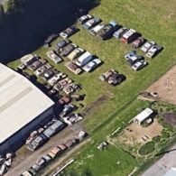 Cars and scrap / Voitures et ferraille