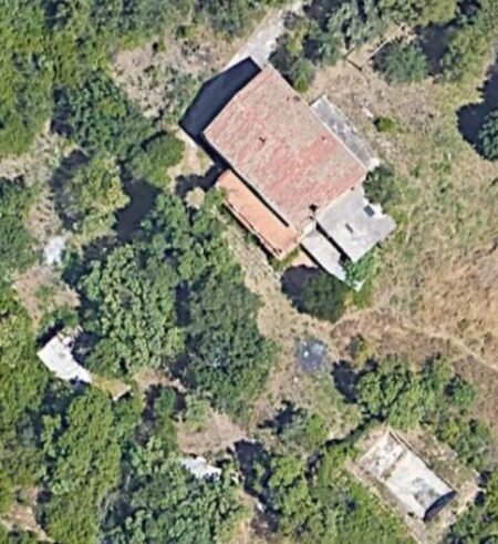House of racists / Maison des racistes